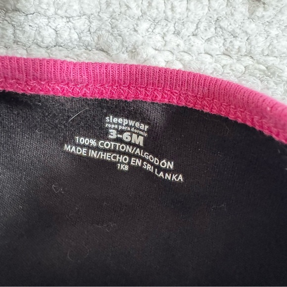 baby girl infant skeleton onesie PJ footed black hot pink heart 3-6mo 100%cotton - Picture 4 of 6
